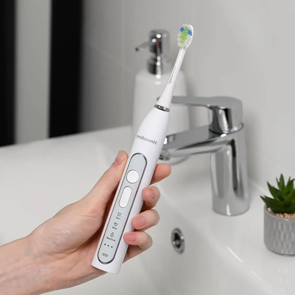 Szczoteczka soniczna Smilesonic UP — Biały — codzienne użytkowanie