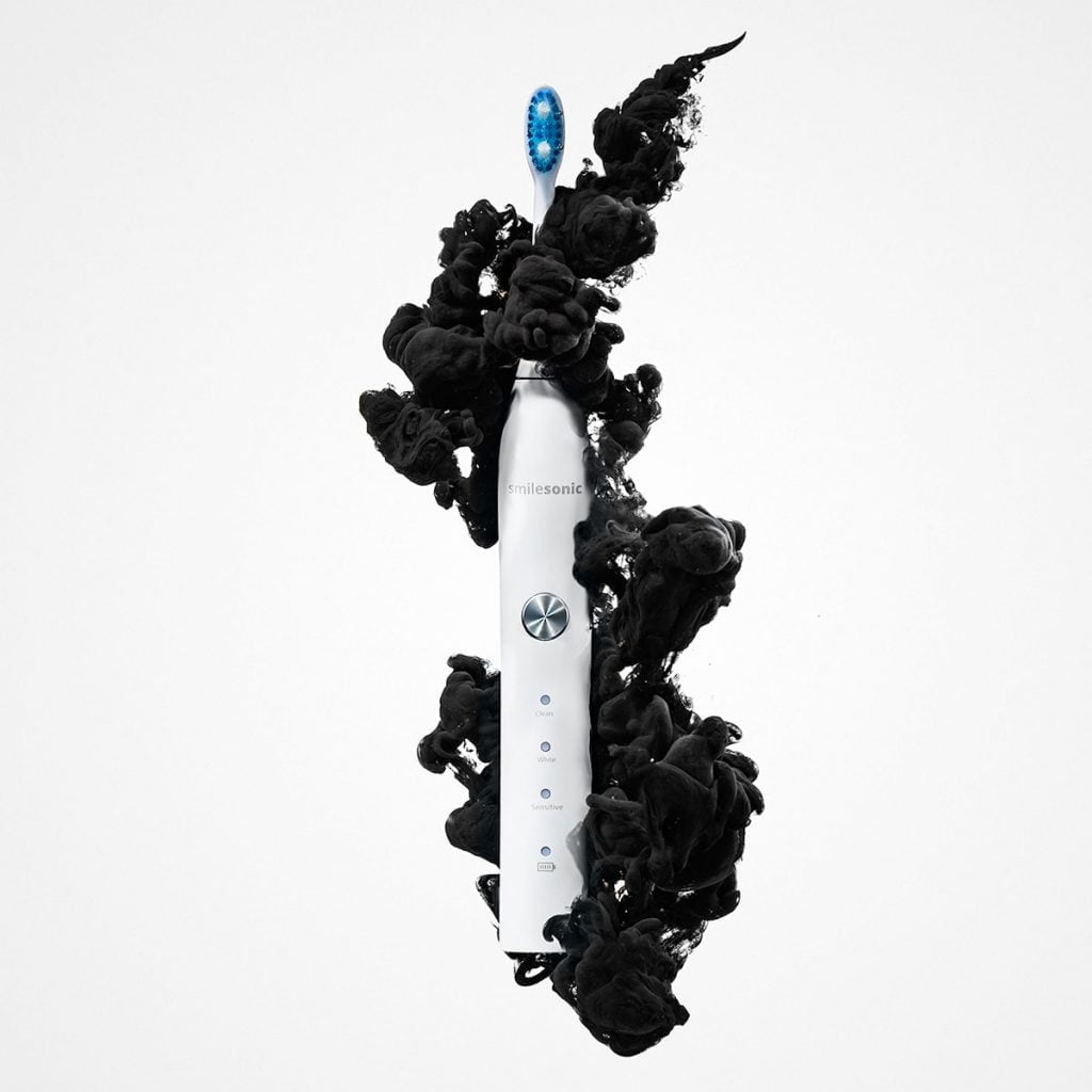 go-white-1200-3-glossycompress Smilesonic