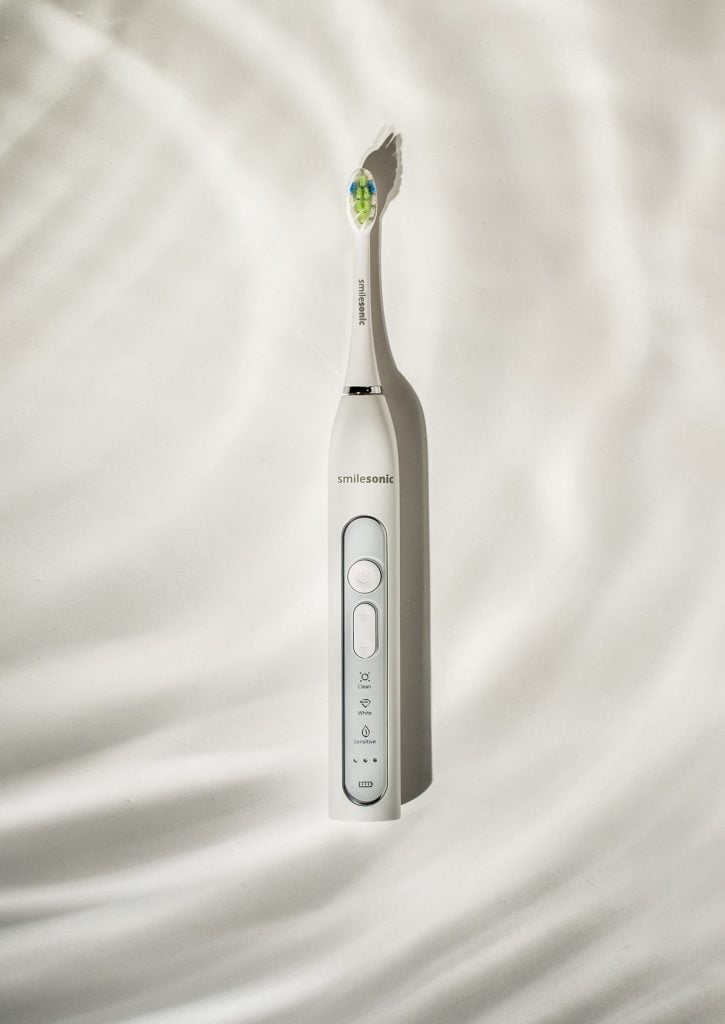 up-1200-line-glossycompress Smilesonic
