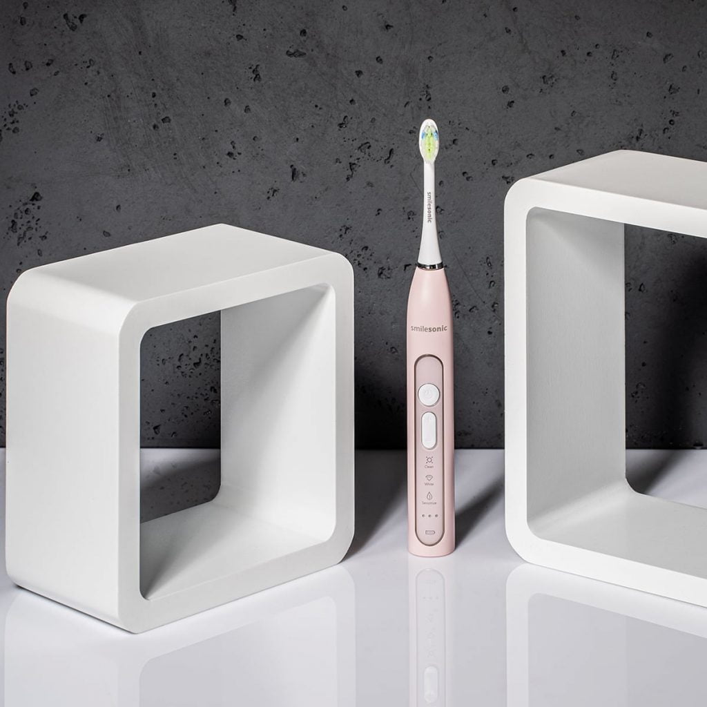 up-pink-1200-4-glossycompress Smilesonic